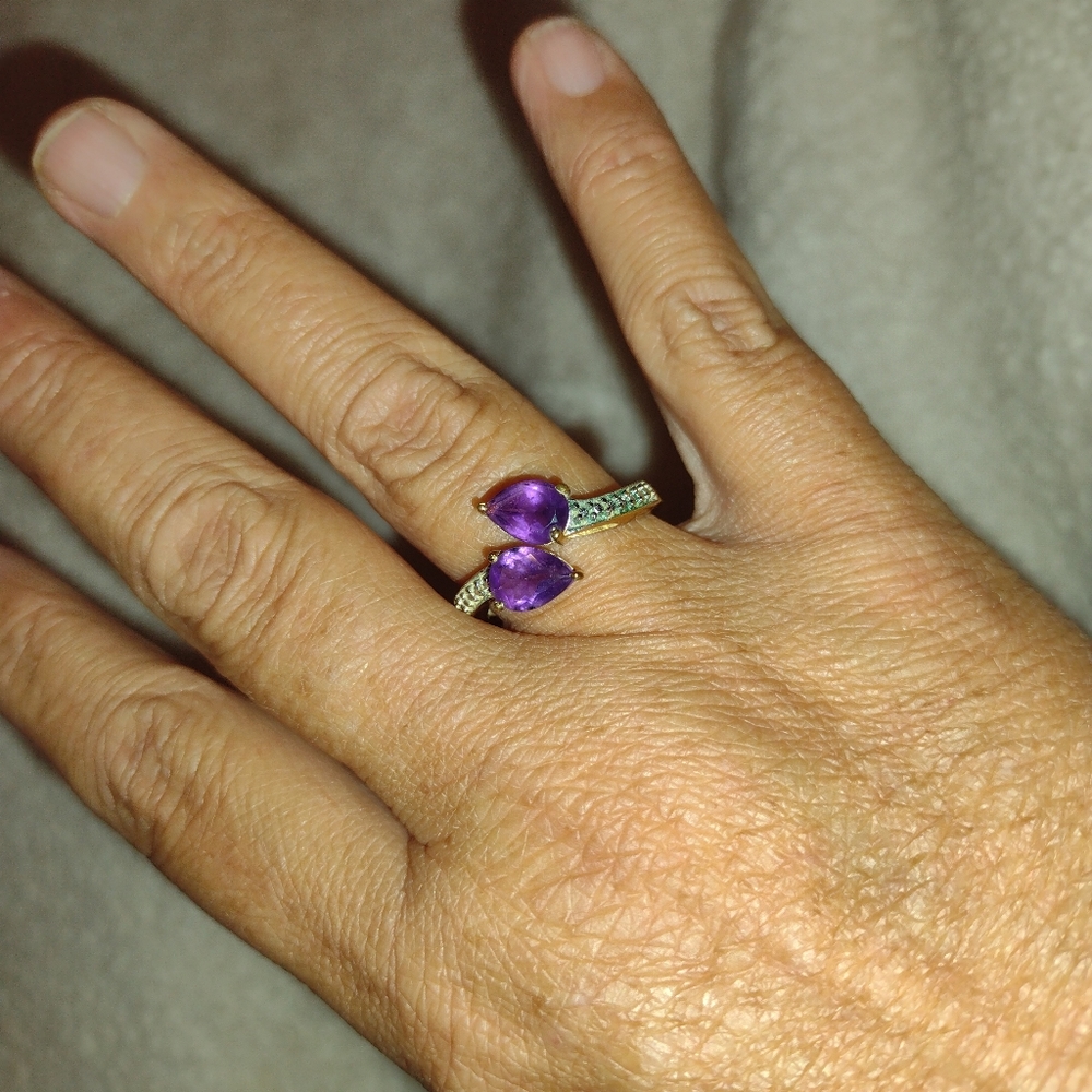 Ring - Picture 5 of 7